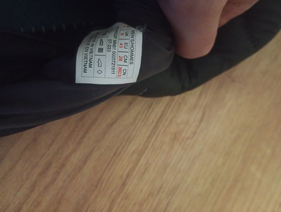 Продам слипоны north face 43р.