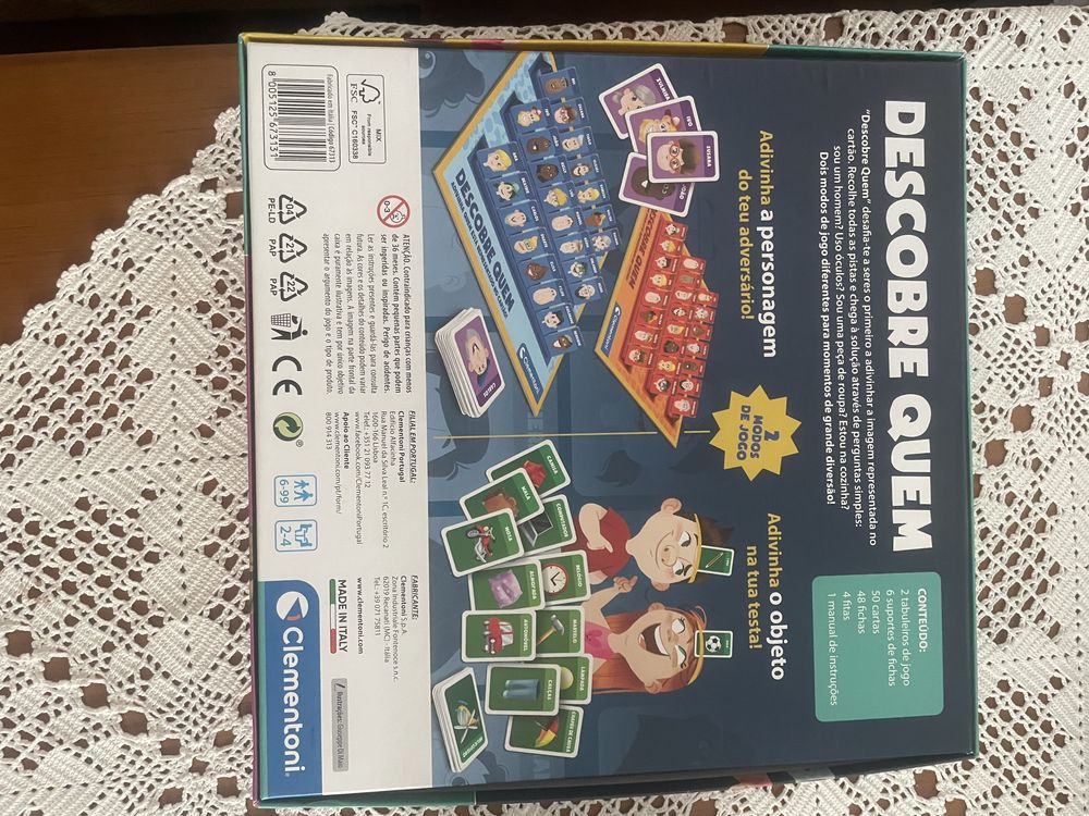 “Descobre quem” (jogo tabuleiro)