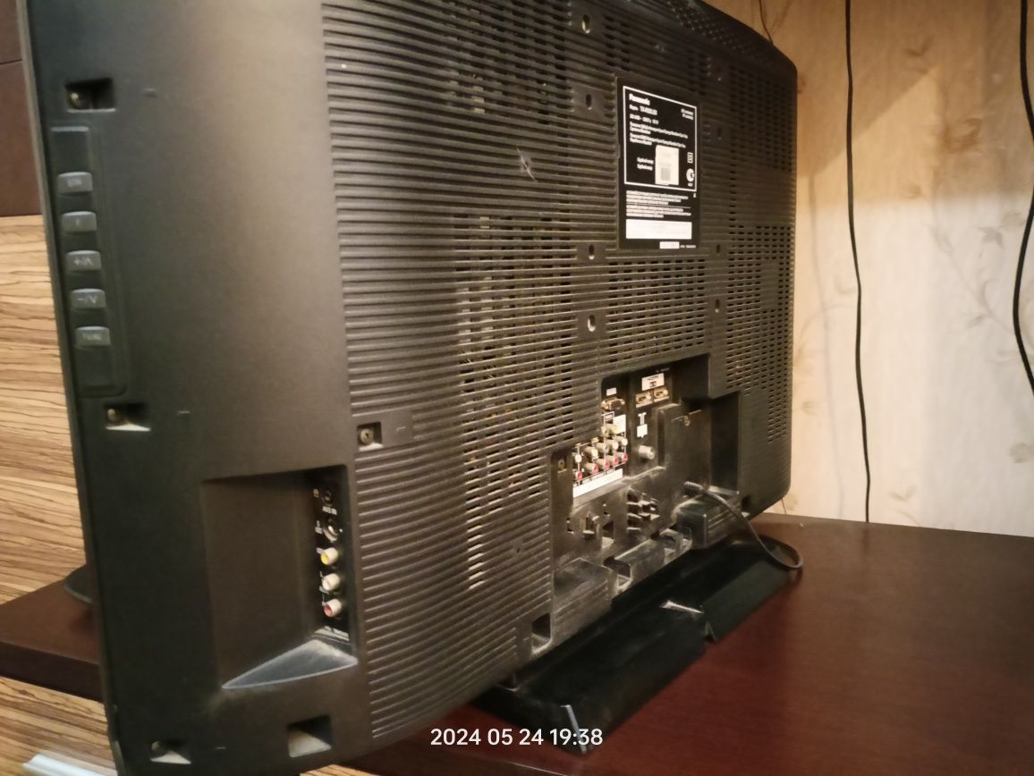 Торг Panasonic TX-R32LE8 ТОРГ возможен