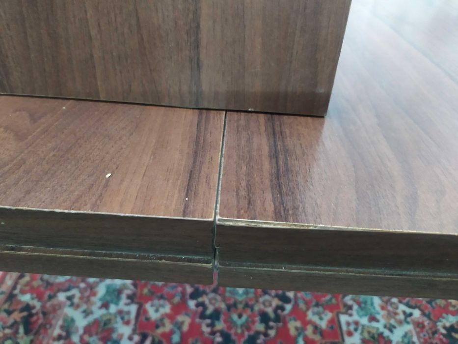 Стол бу, для гостиной или кухни