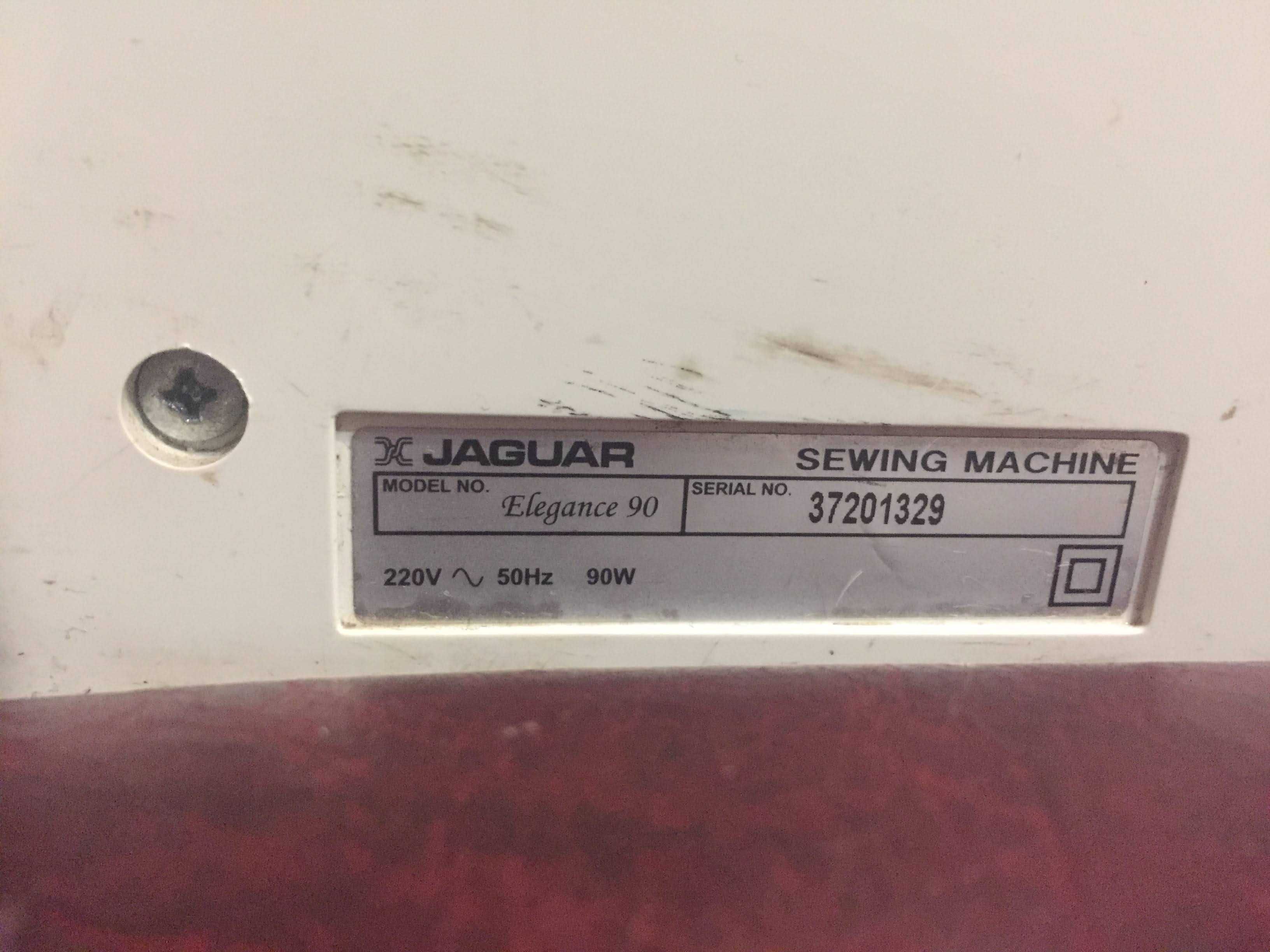 Продам швейную машинку Jaguar Elegance 90.