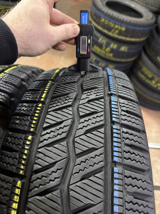 Шины Бу 215 65 R 16 C Hankook winter Icept Lv зима