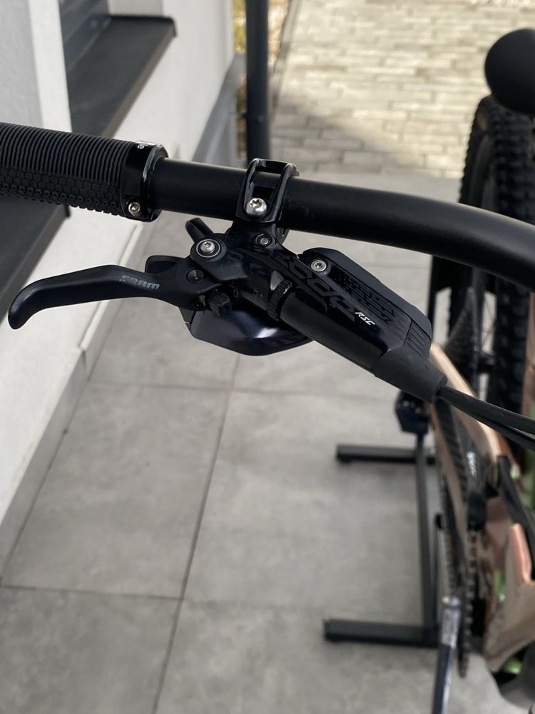 Cannondale jekyll carbon 1