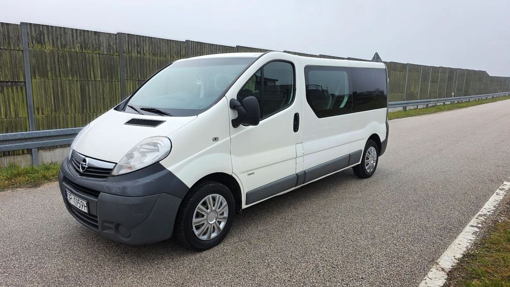 Opel Vivaro 9 os