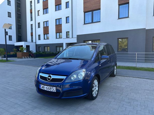Opel Zafira B 2006r 1.8 Benzyna 7 - Osobowy Rodzinny Minivan! • 235000 KM •