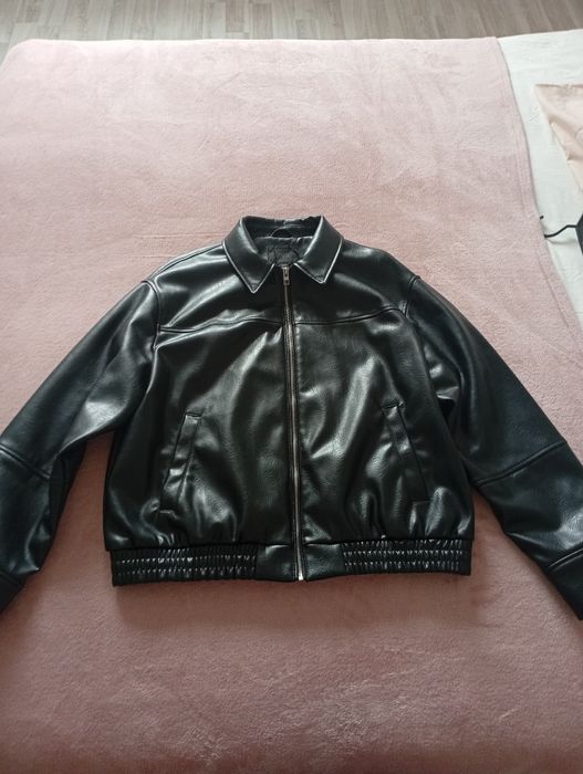 Зара куртка.Розмер М.
