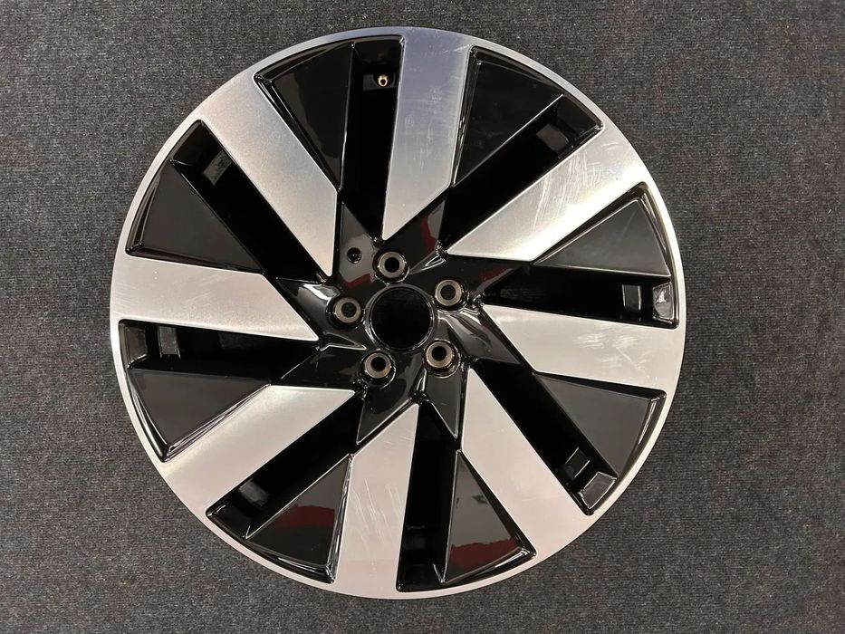 Alufelga Volvo S90 19 cali 5x108 1szt. 32358544