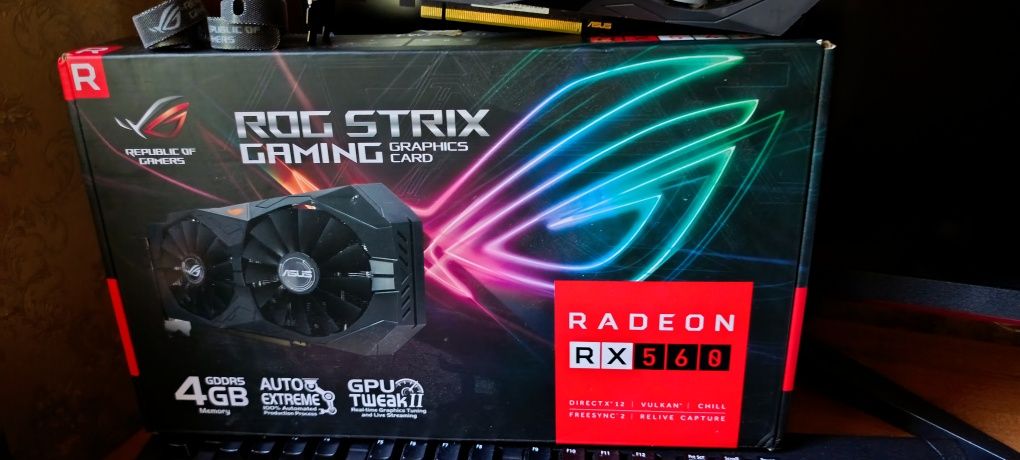 Видеокарта ASUS Rog Strix Gaming Rx 560  на 4 Гб. 256 шина GDDR5, 8pin