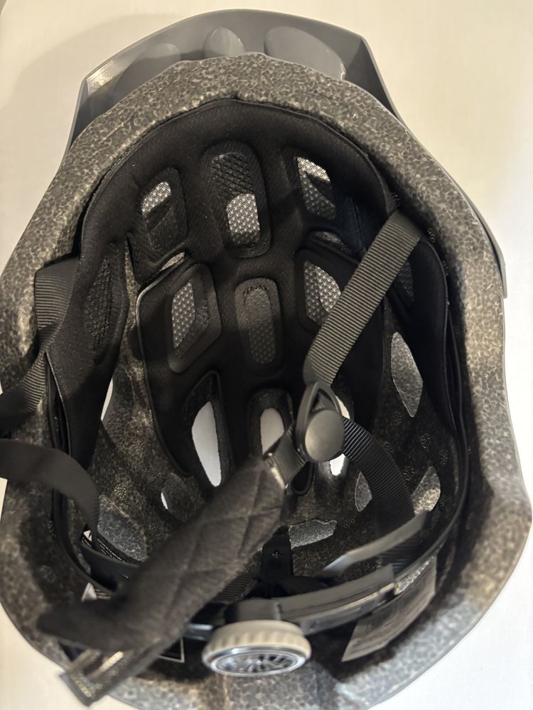 Kask Exclusky 56-61 cm