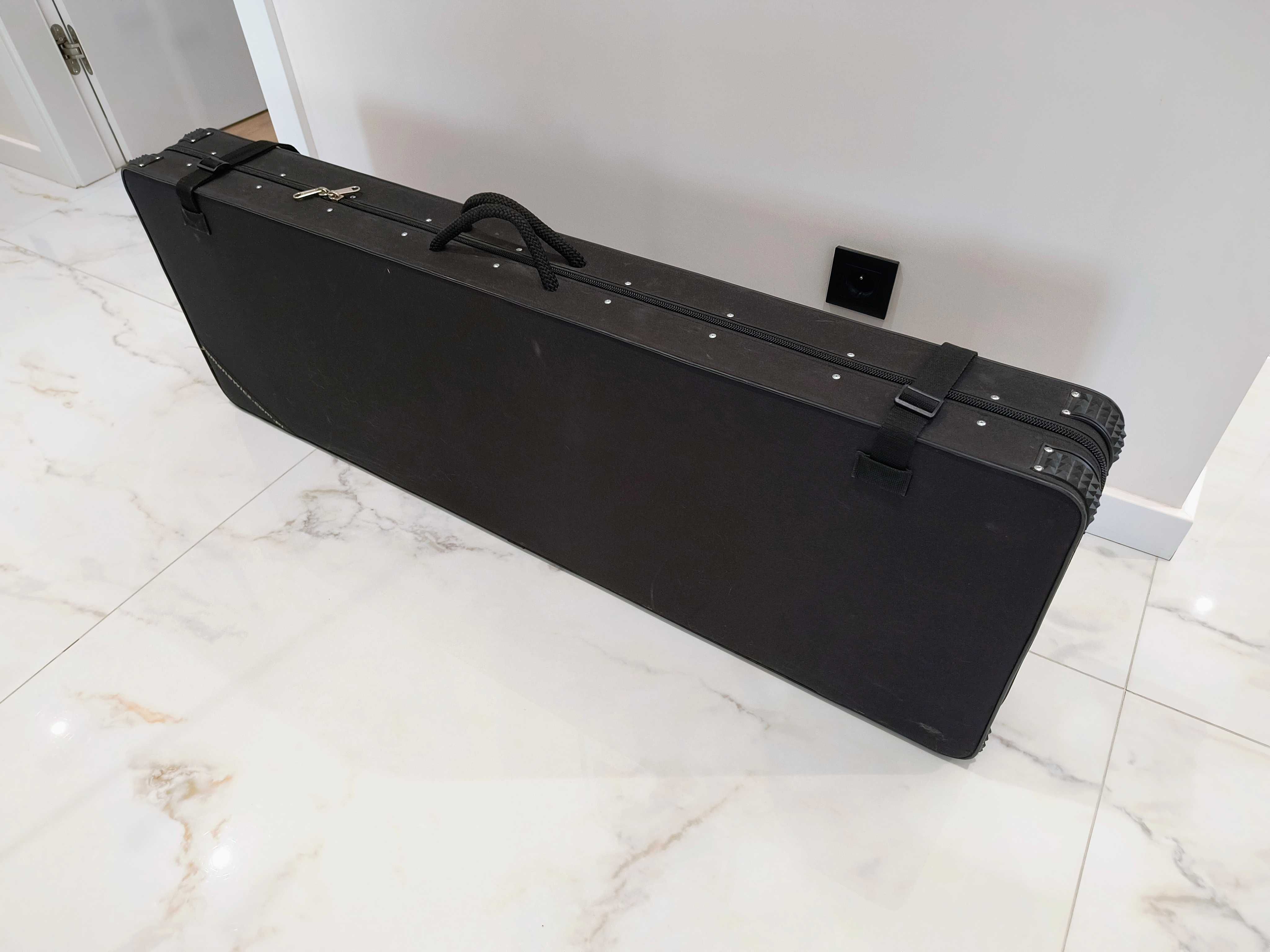 Kurzweil PC3K7  +  Core 64  + case  +  dodatki