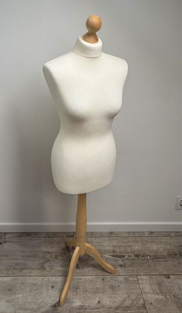 Manekin krawiecki 36 S/M Ecru - stan idealny