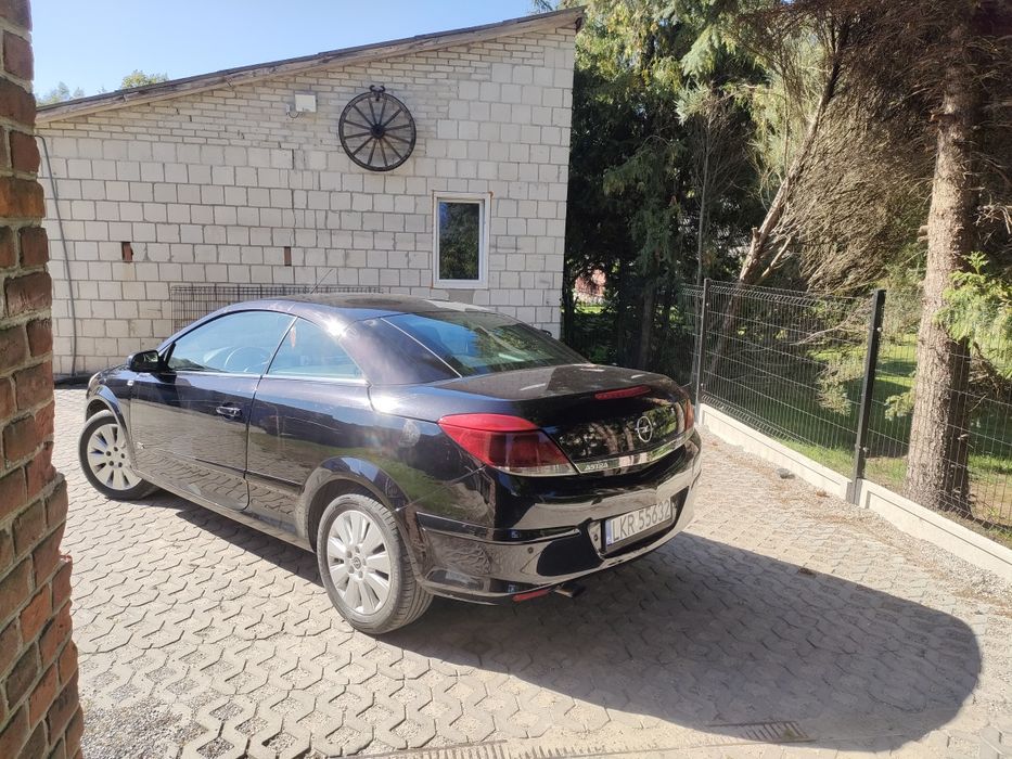 Opel Astra H 1.9 CDTI twin top