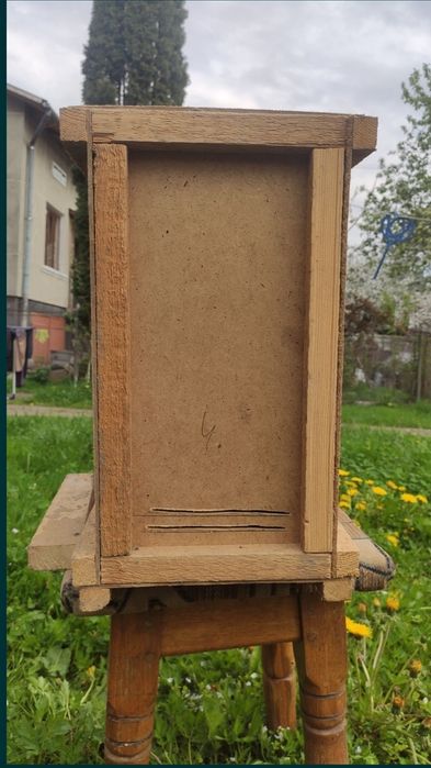 Ящики для бджолопакетів