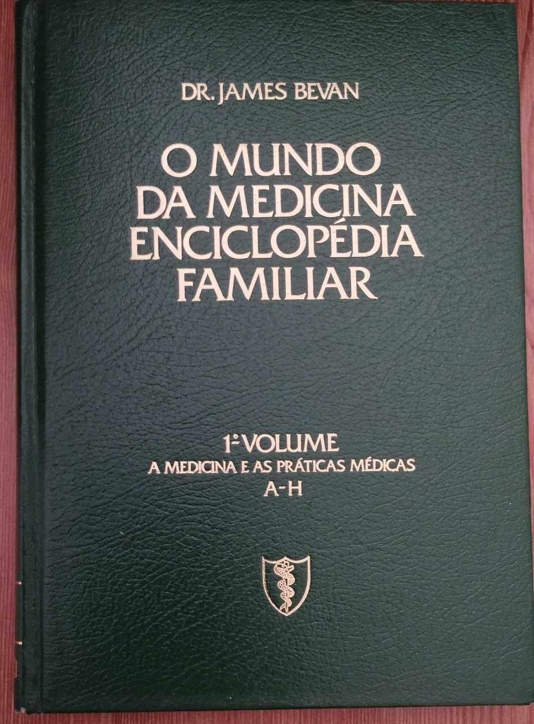 Mundo da Medicina: Enciclopédia Familiar 4 Volumes -James Bevan (1986)