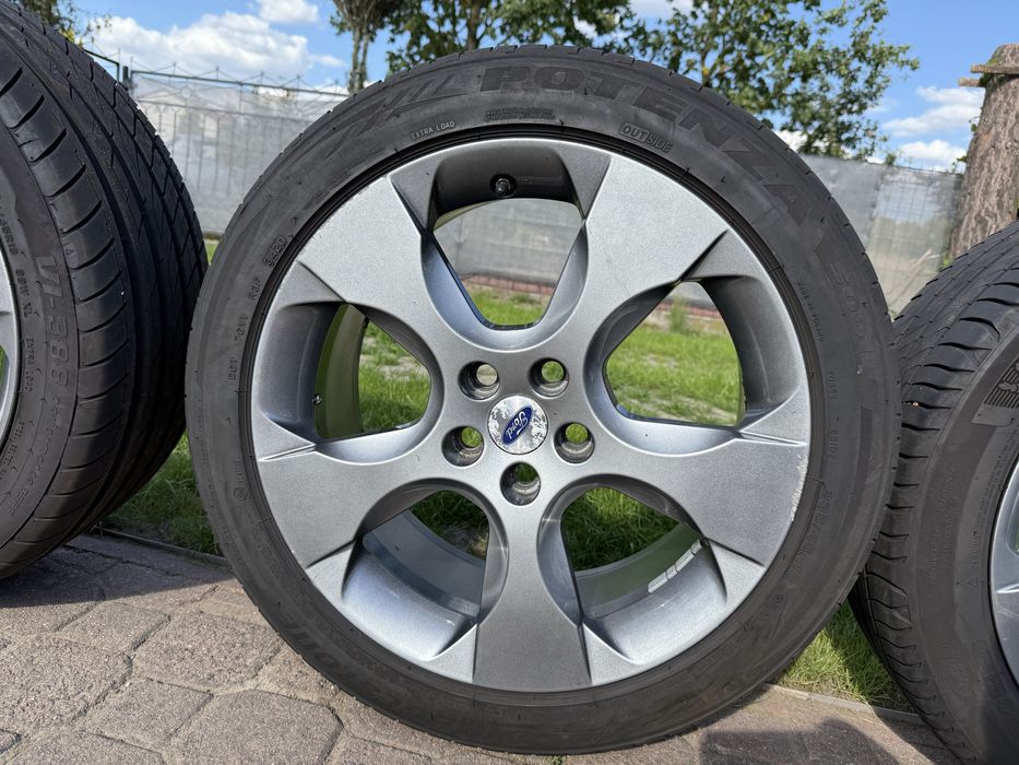 Felgi Aluminiowe Ford S-Max 18’cali 235/45 R18 8Jx18 ET 45