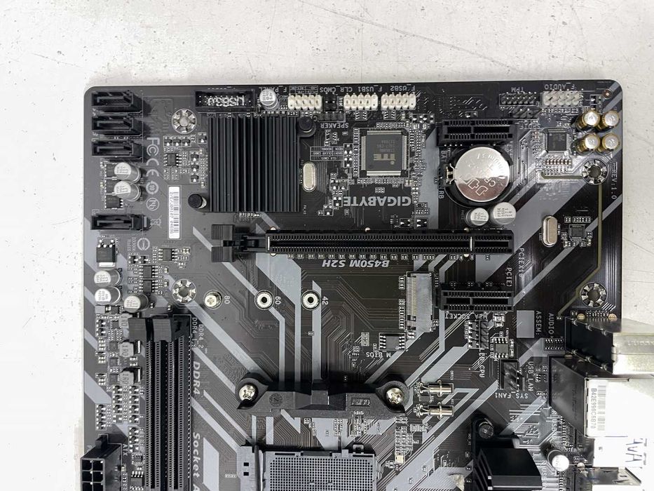 Материнская плата GIGABYTE B450M S2H Socket AM4 Ryzen 2xDDR4 microATX