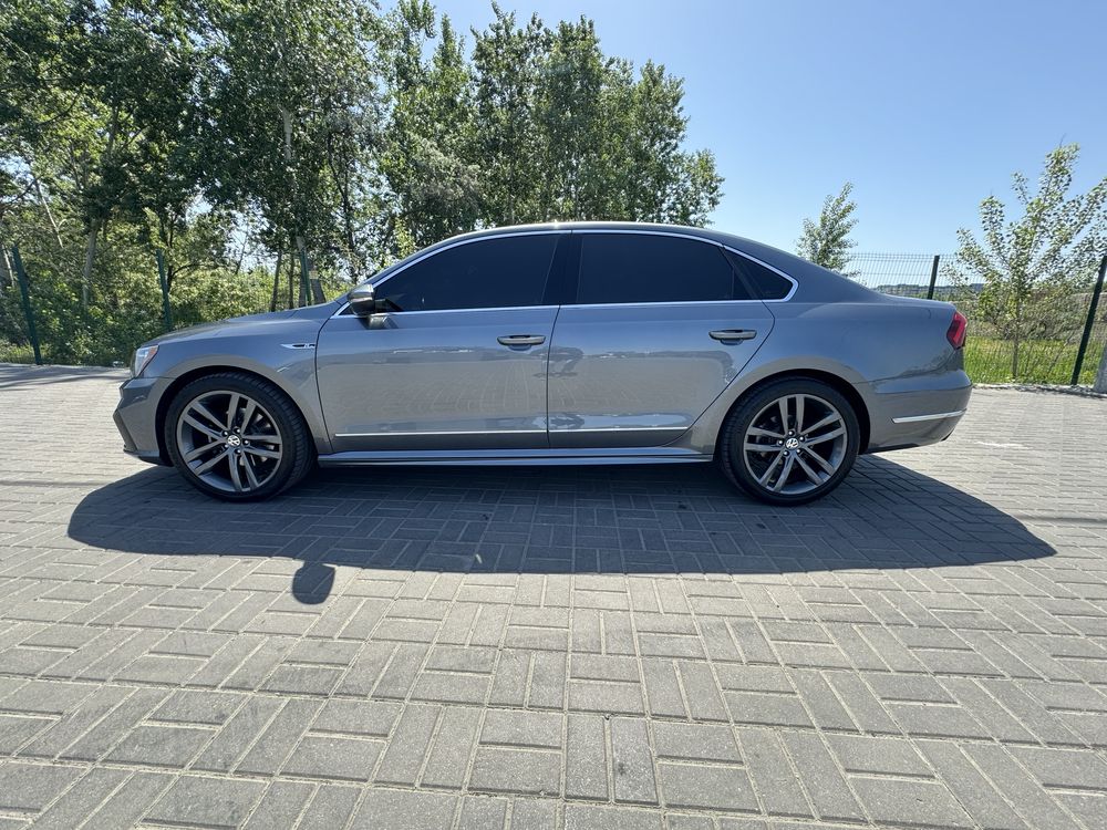 Wolkswagen Passat R-Line 2017