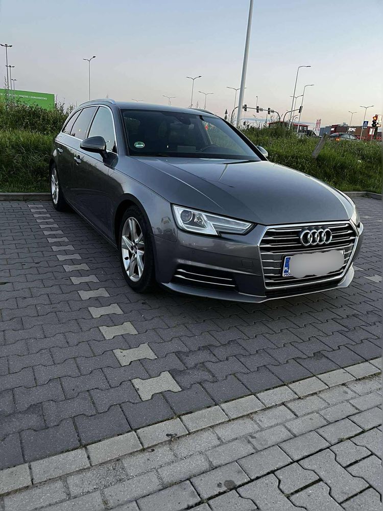 Audi A4 B9 2017 rok