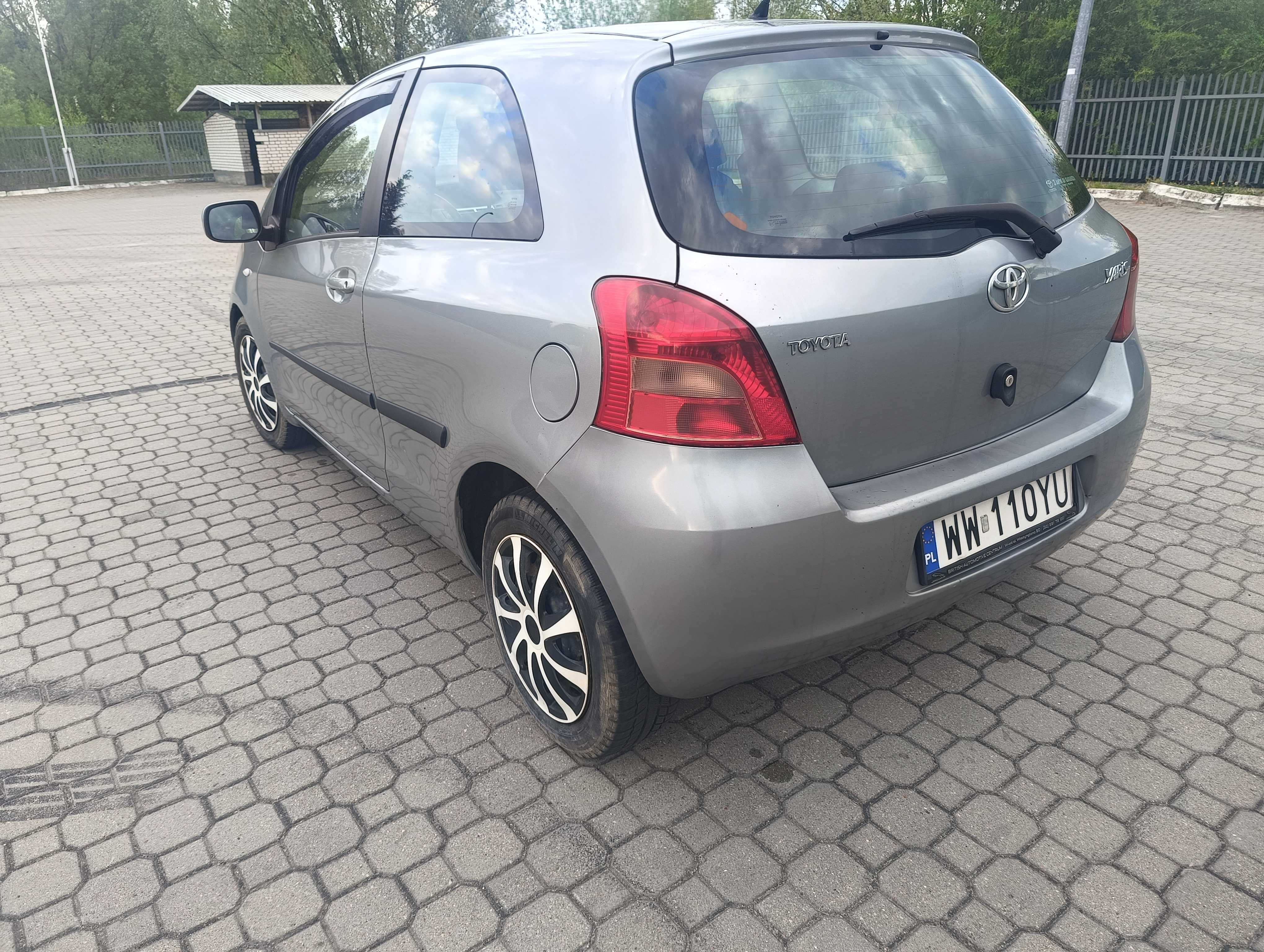 Toyota Yaris 1.4d klimatyzacja