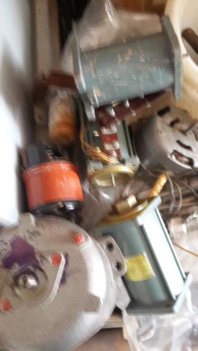 Продам конденсаторы