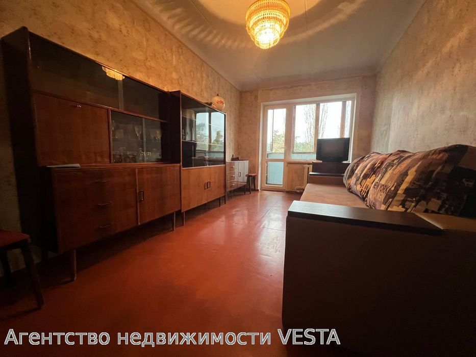 Продам 2- х кімнатну квартиру вул.Поліська 14 Дарницький район