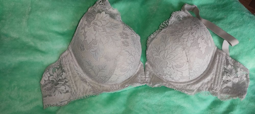 Бюстгальтер,лифчик,бра