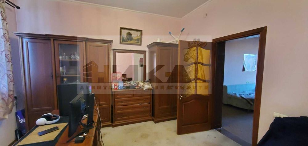 Продам будинок вул. Грушевского.