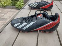 Buty typu korki Adidas