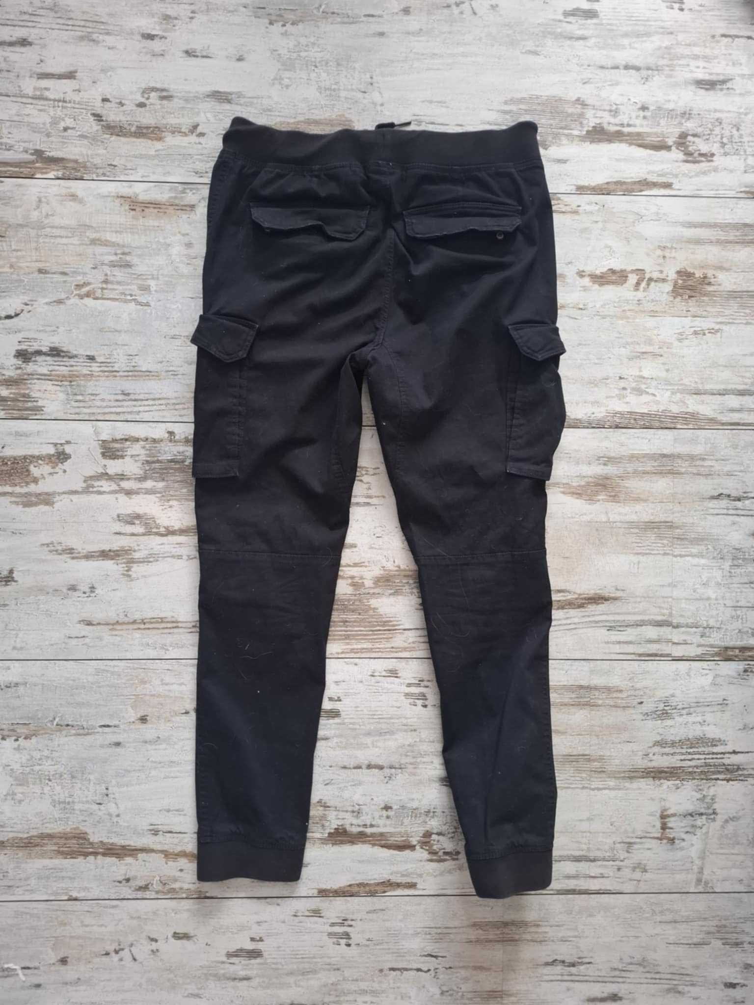 Czarne spodnie H&M