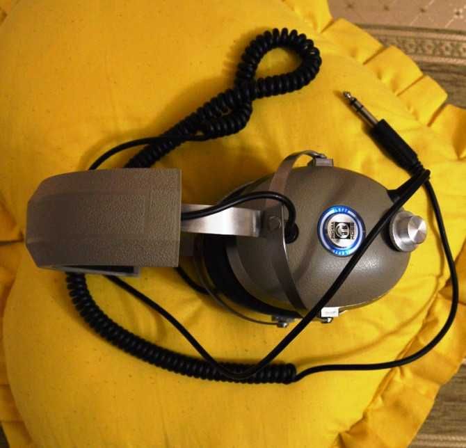 Продам винтажные наушники KOSS PRO 4AA