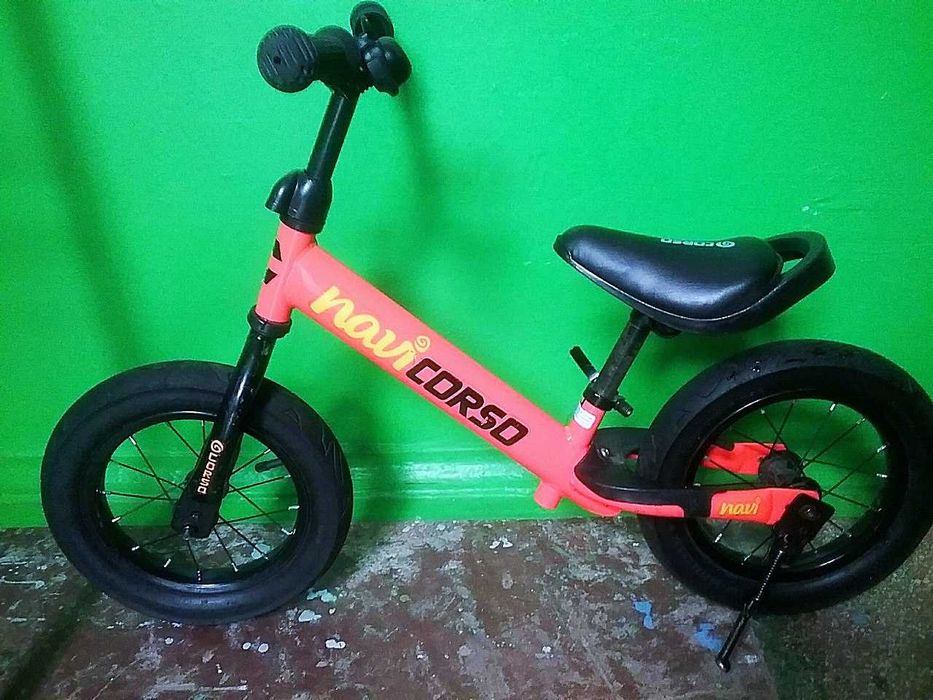 Біговел дитячий "Corso navi" 12 дюймів локація  Луцьк
