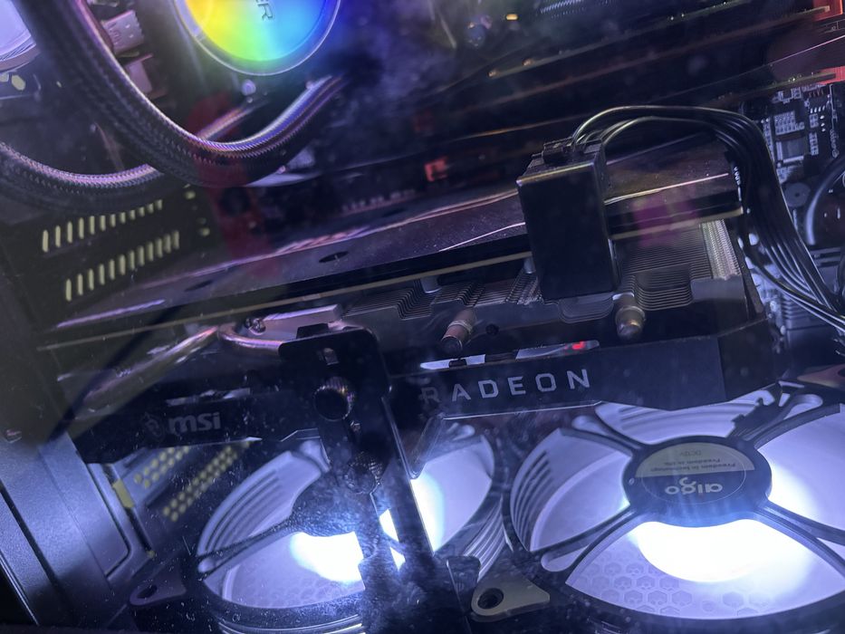 Placa grafica AMD Radeon RX 5600XT MSI