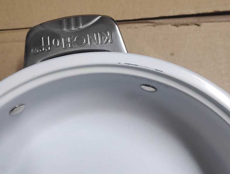 Patelnia 24cm z grubym dnem ceramiczna uszkodzenie