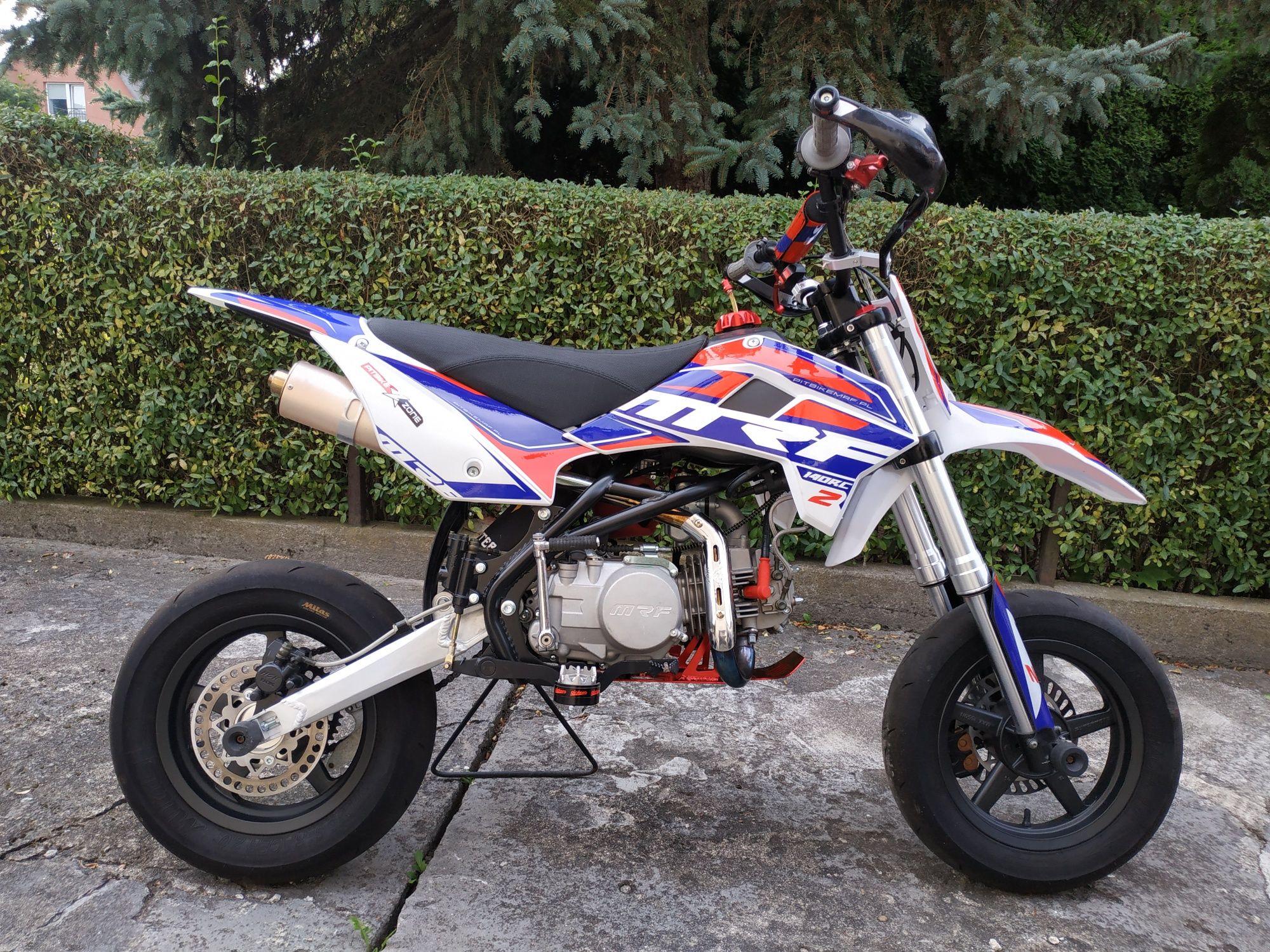 MRF RC-Z 140 SM 20 mth- PITBIKE- jak nowa, tor, hala - max wyposażenie