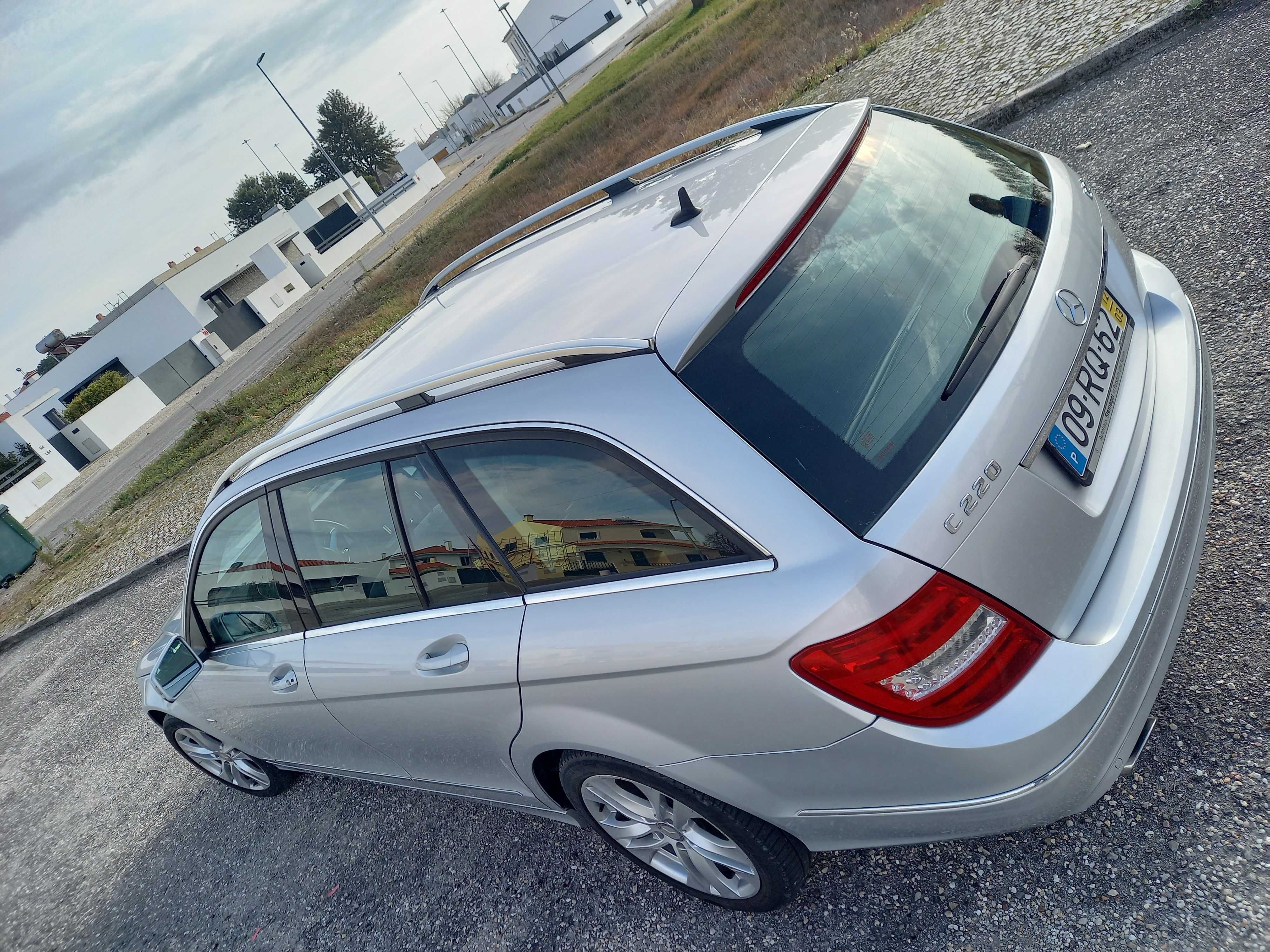 Mercedes C220 CDI, Avangard - Caixa Automática