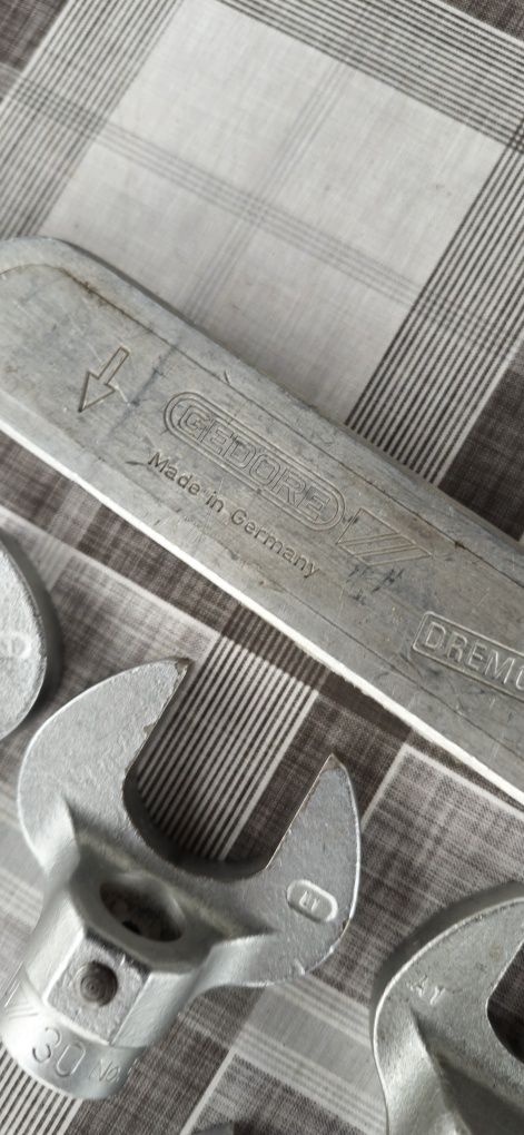 Klucz Dynamometryczny Gedore+Nasadki 17,19,22,24,27,30,32,36
