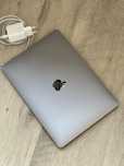 Macbook air 13ʼ  2020 8/256 нова акб