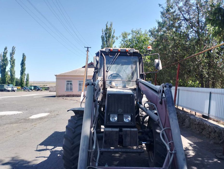 Продаєця МТЗ 892.2
