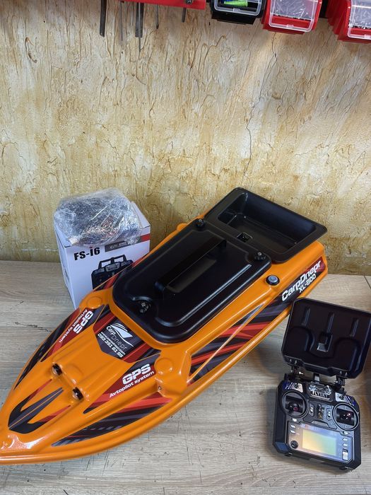 Кораблики для риболовлі CarpDnepr