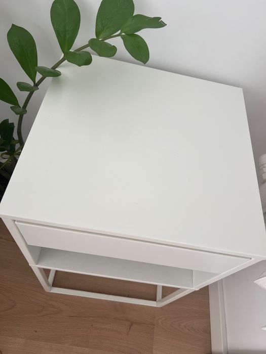 Łóżko Malm + 2 pojemniki + materac jysk + 2 szafki nocne