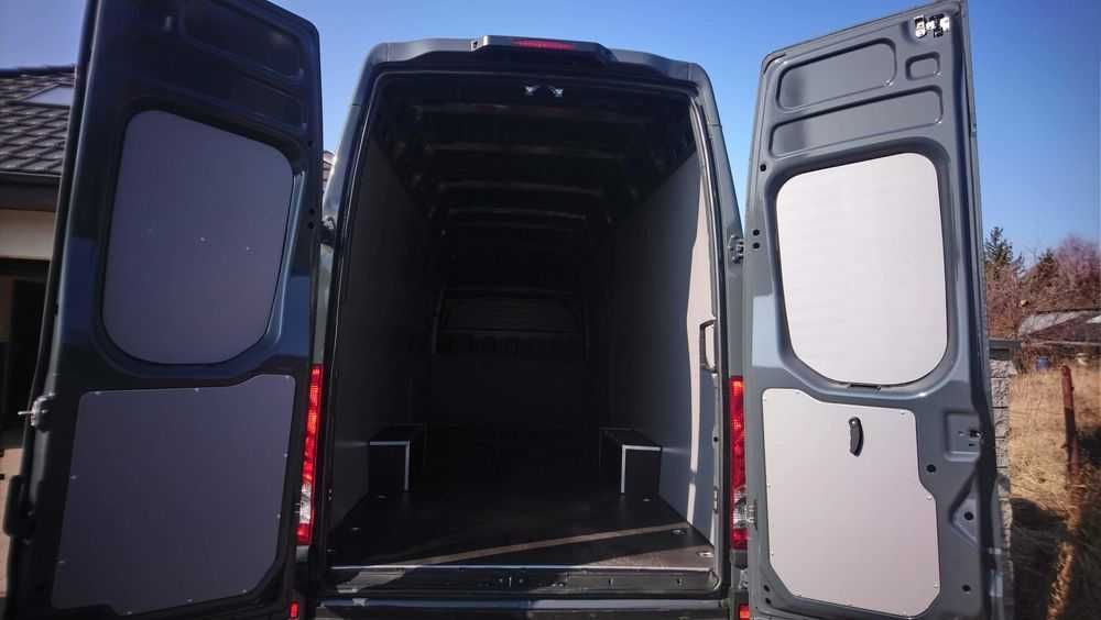 Iveco Daily L4H3- Profesjonalna zabudowa paki busa PREMIUM