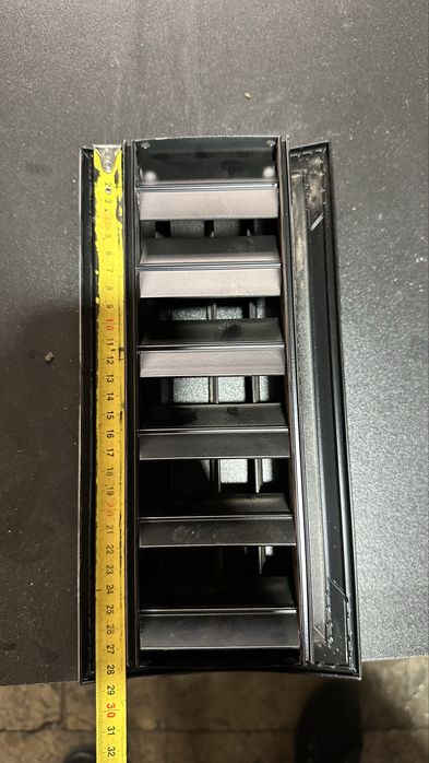 Решетка двурядная регулируемая на вентиляцию