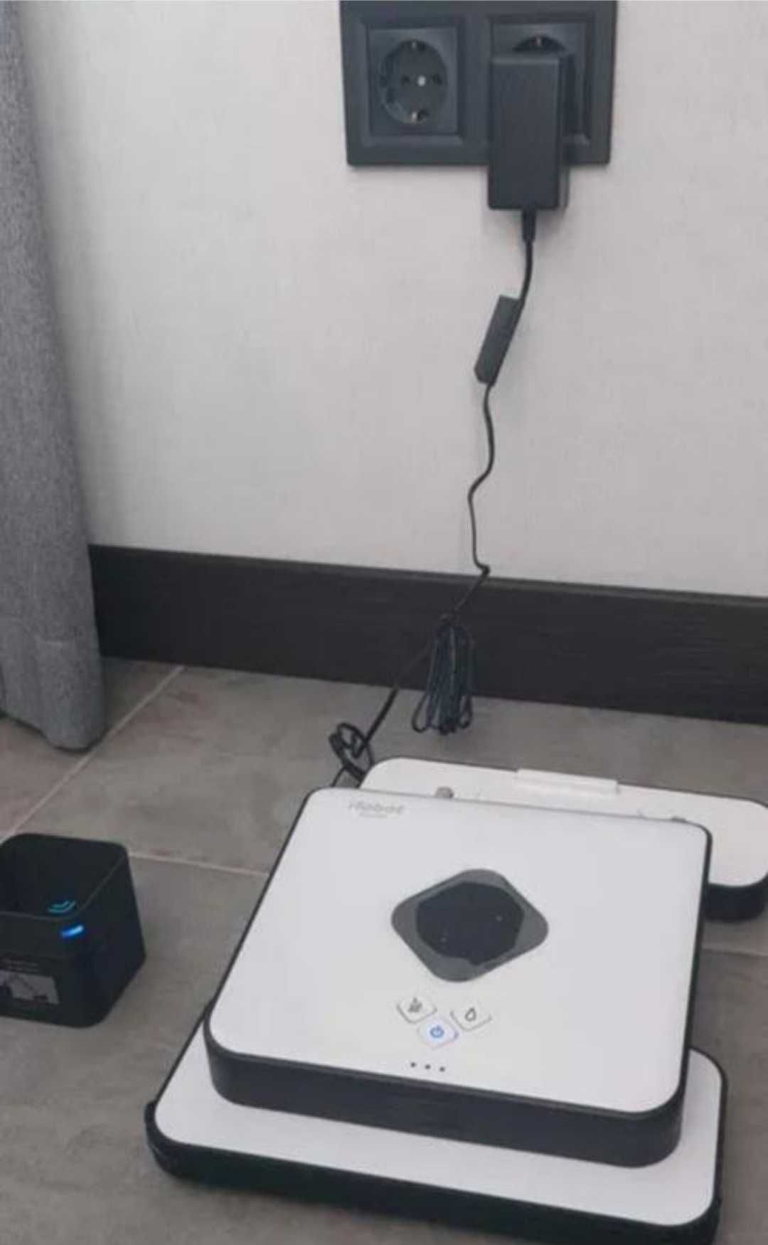 iRobot Braava 390T - робот-натирач.