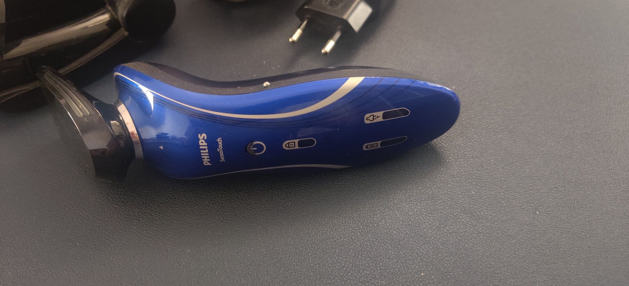 Máquina barbear aparar Philips