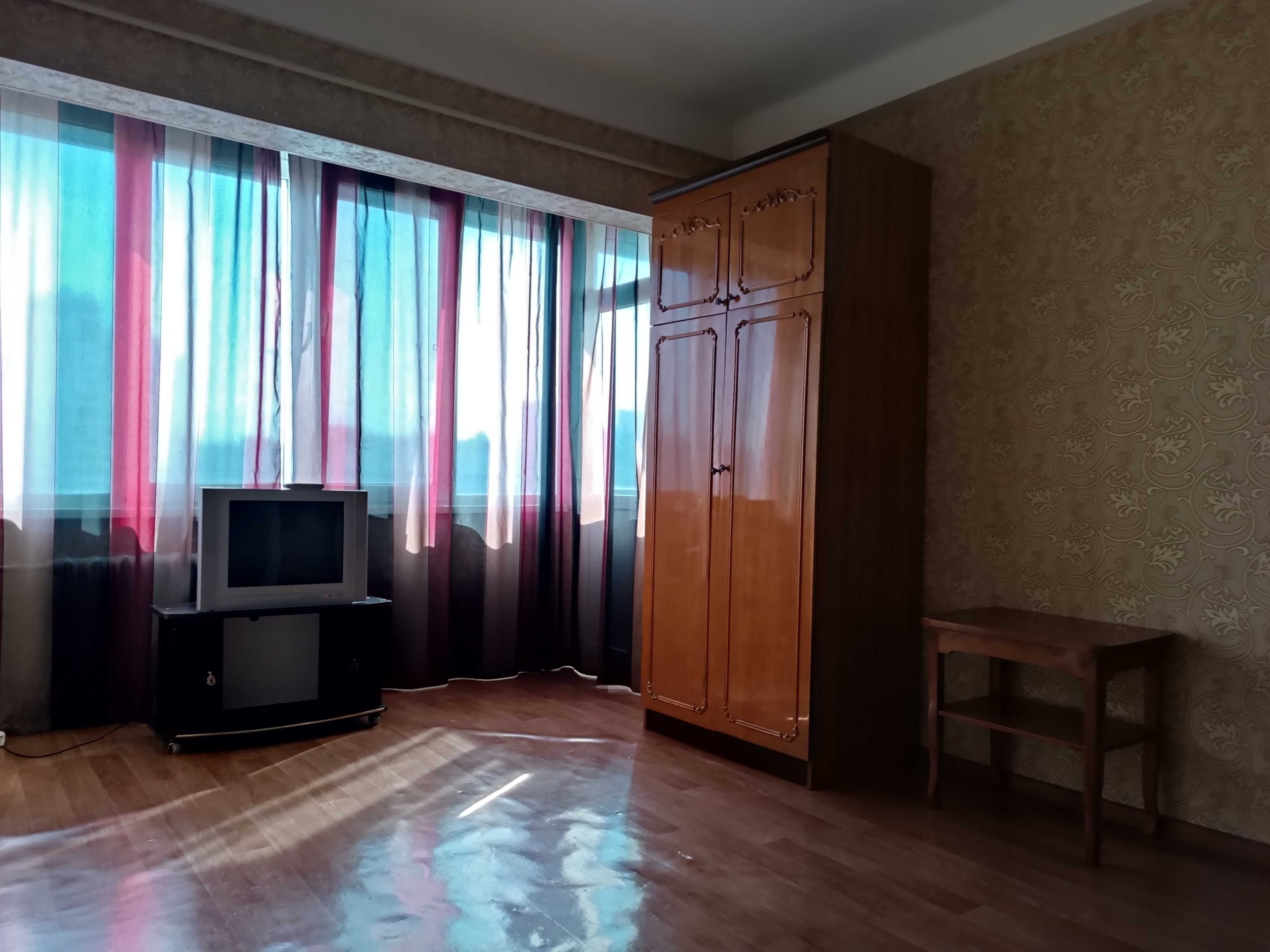 Оболонь.  Героїв Дніпра-1хв.  ТЦ "OASIS" "DreamTown".  Оболонський просп.