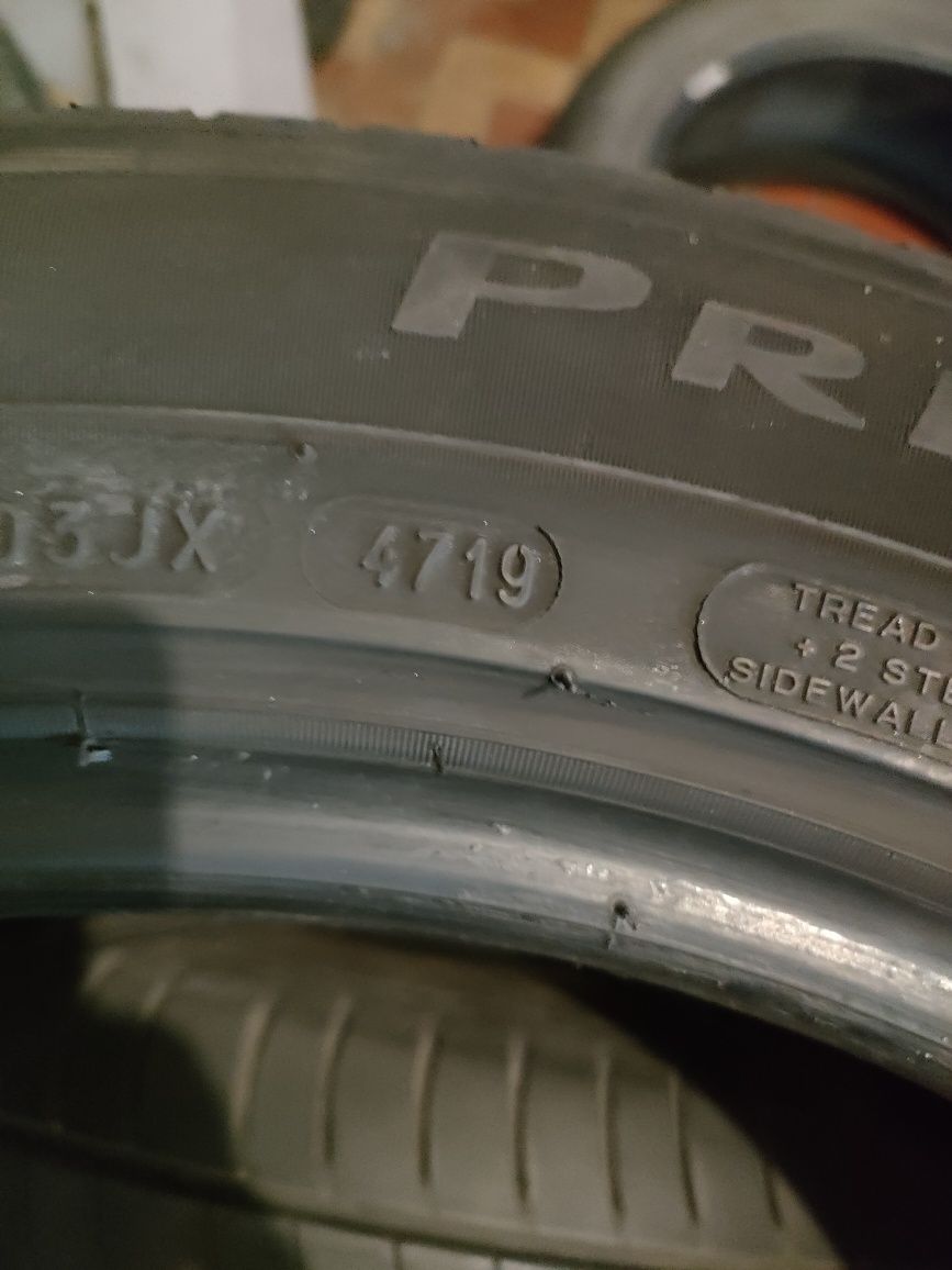 Cztery opony letnie Michelin 215/55r17 bez uszkodzeń nienaprawiane