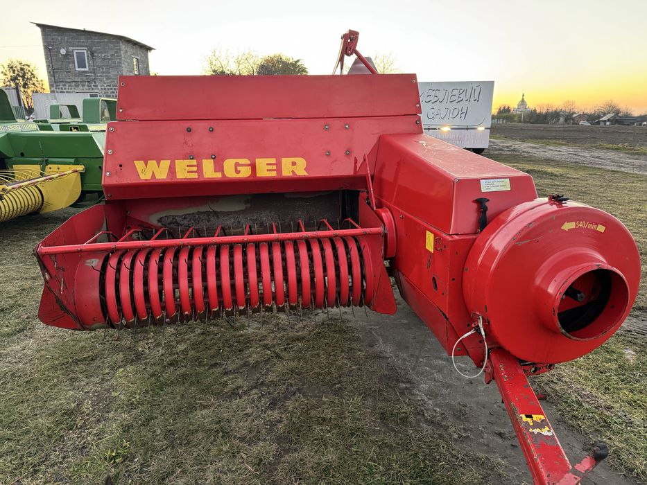 Прес підбирач Пресс-подборщик тюкопрес Велгер WELGER AP42 (AP430-400)