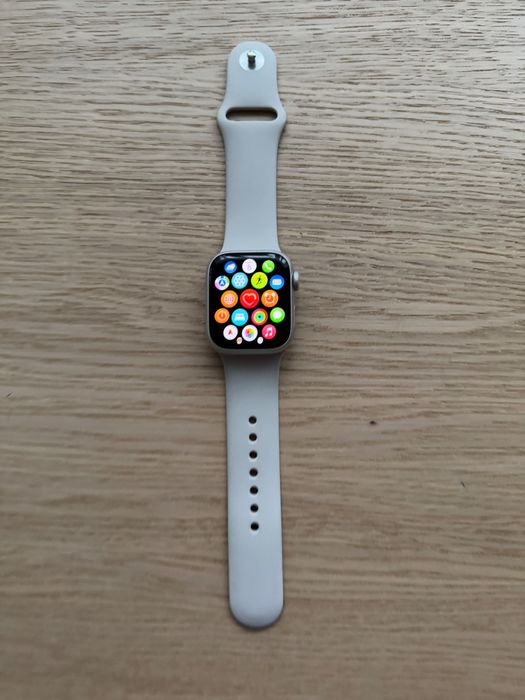 Apple Watch Series 8 - 41 mm, GPS, kolor księżycowa poświata