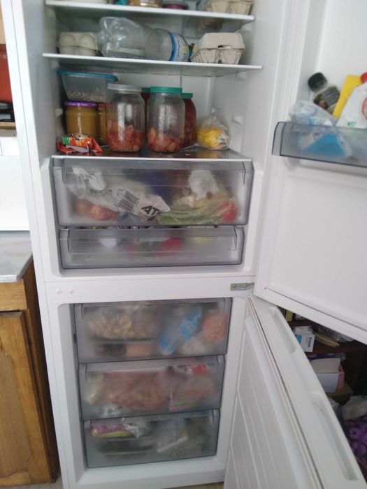 Продам холодильник GRUNHELM GRW-185DD в ідеальному стані