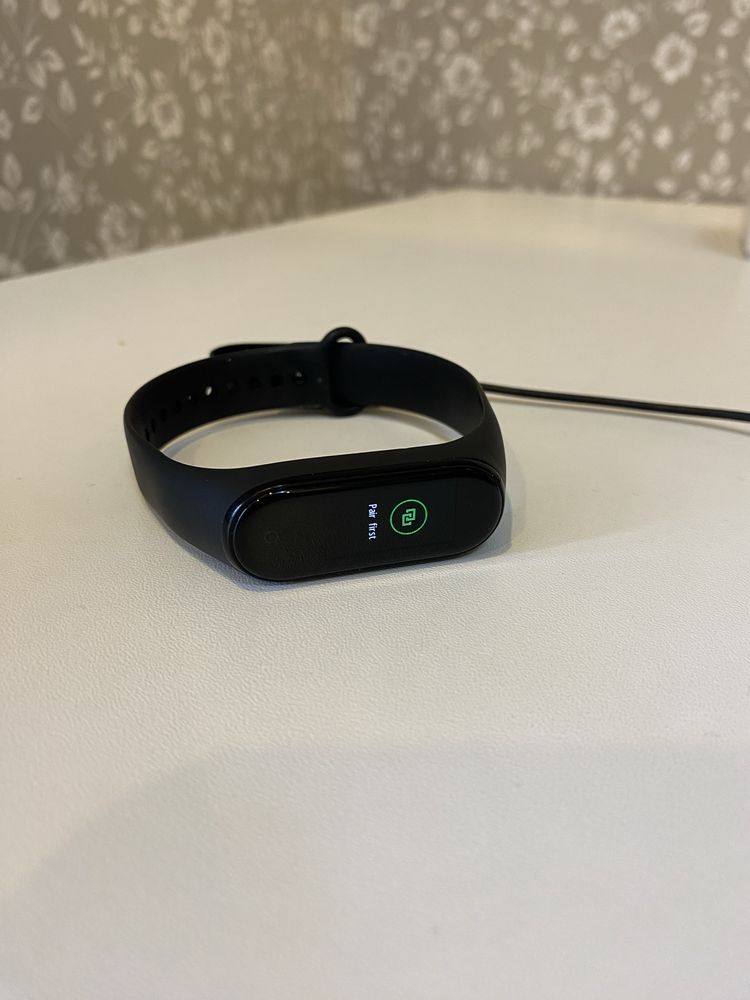 Фітнес Xiaomi mi band